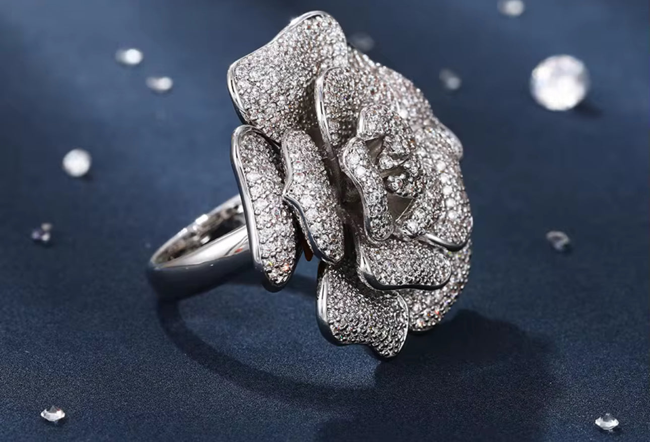FLOWER RING