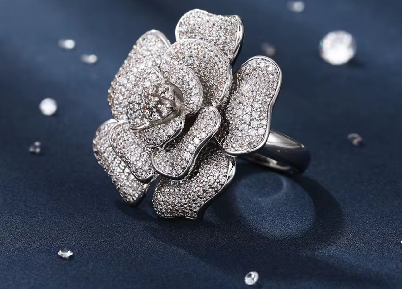 FLOWER RING