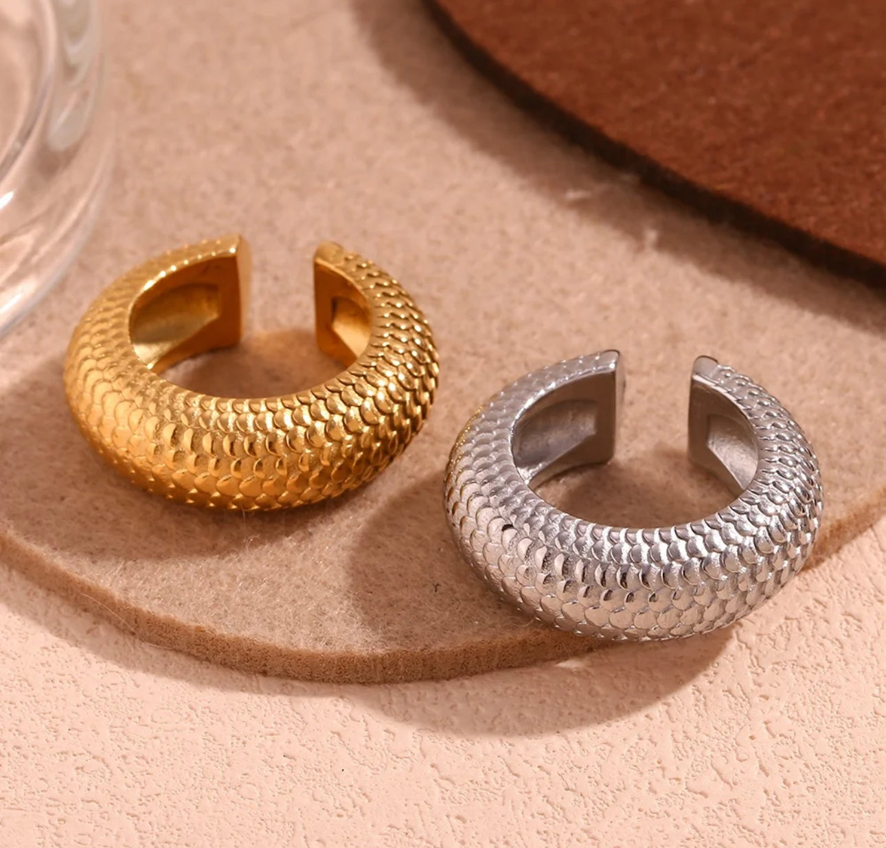MARYTA EAR CUFF EARRING