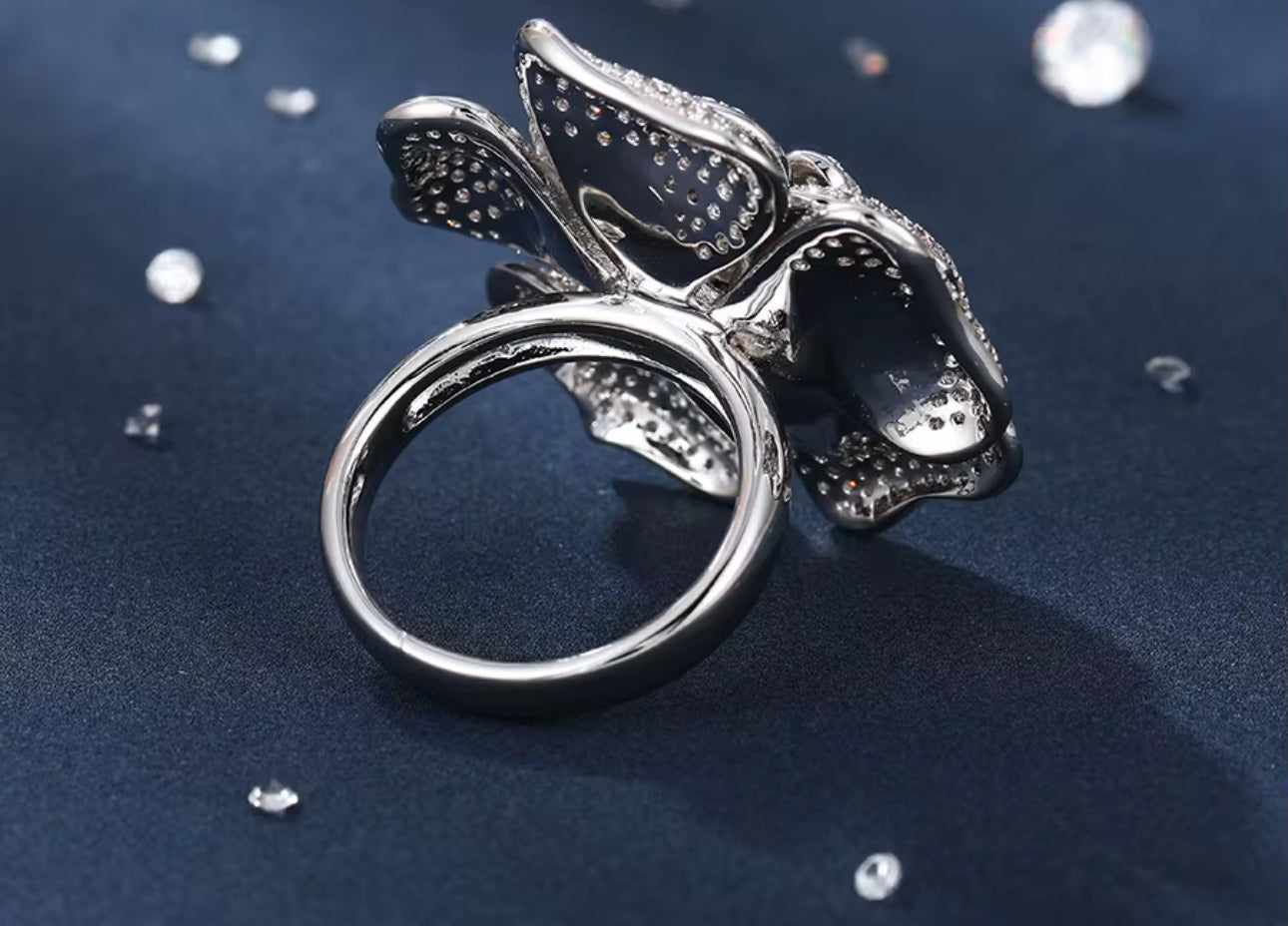 FLOWER RING
