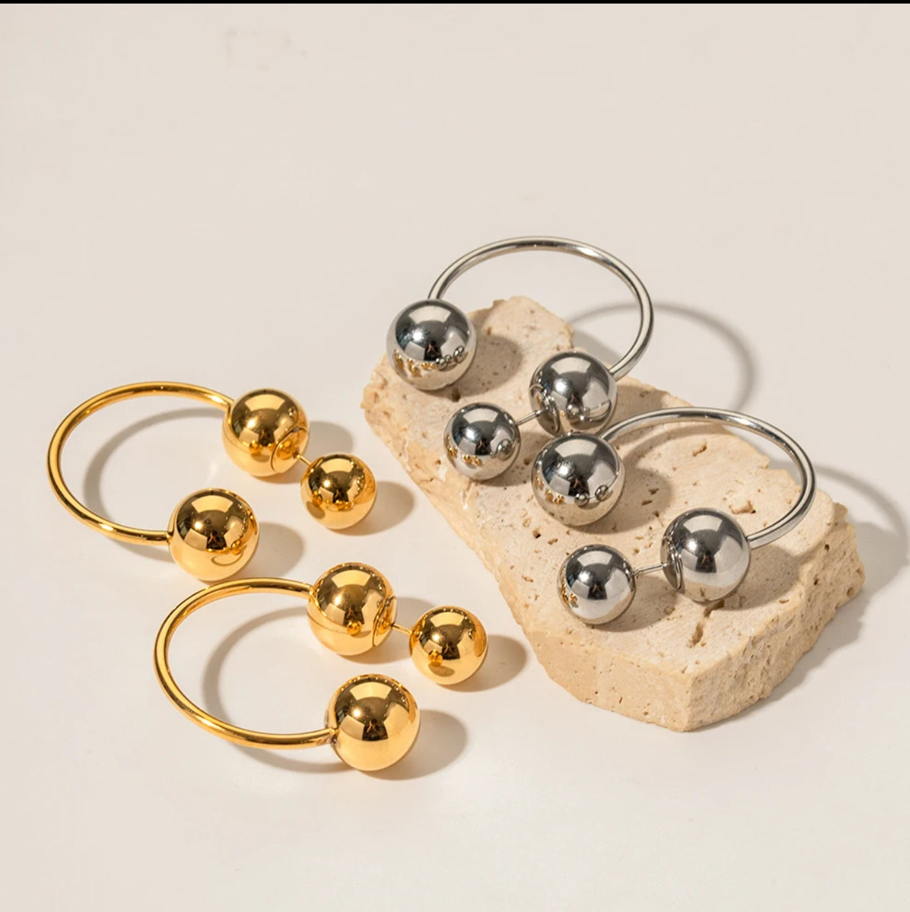 MAYTE EARRING - GOLD AND SILVER