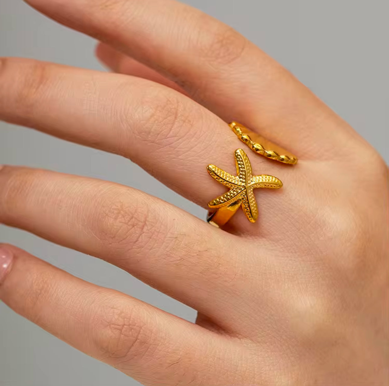 STAR-SHELL OPEN RING