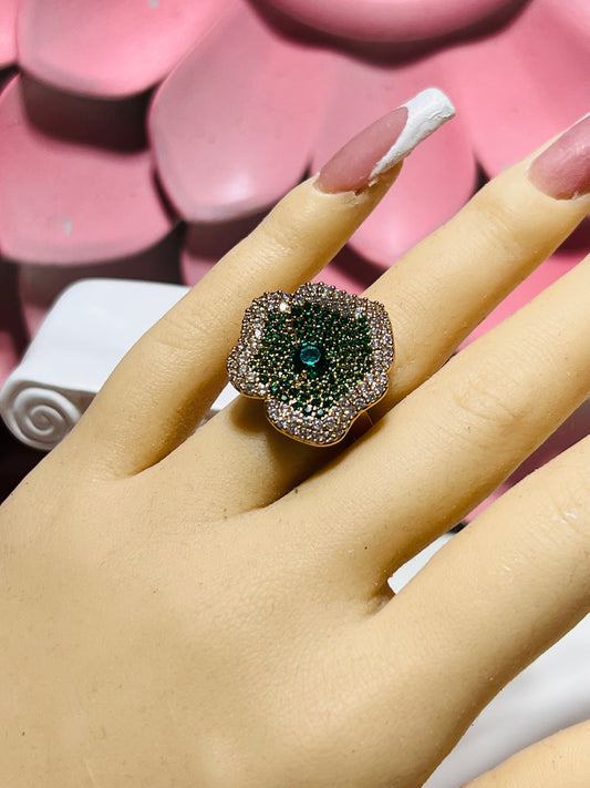 GREEN CRYSTAL FLOWER RING